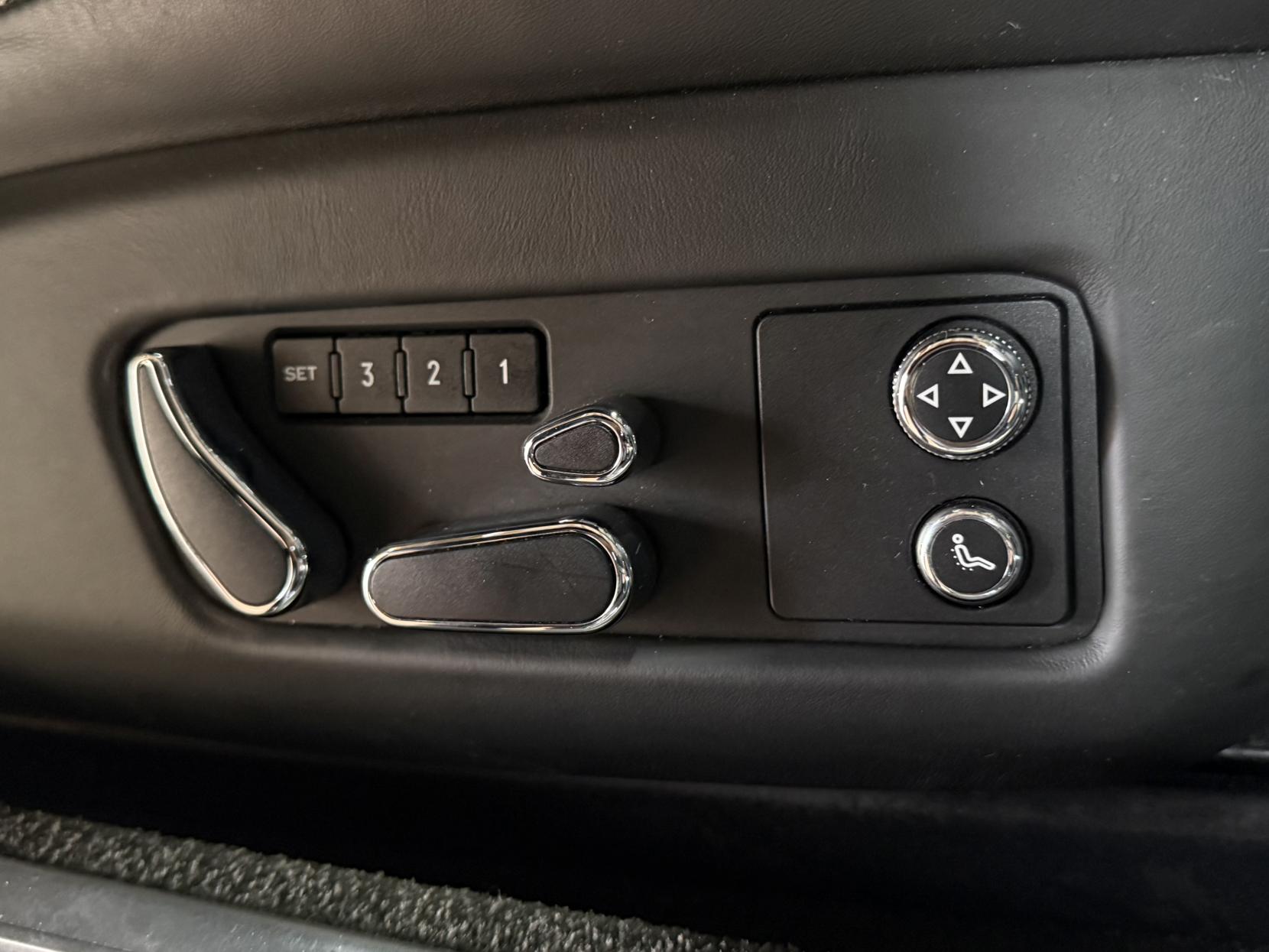 Bentley Continental 6.0 W12 GT Speed Coupe 2dr Petrol Auto 4WD Euro 5 (625 ps)