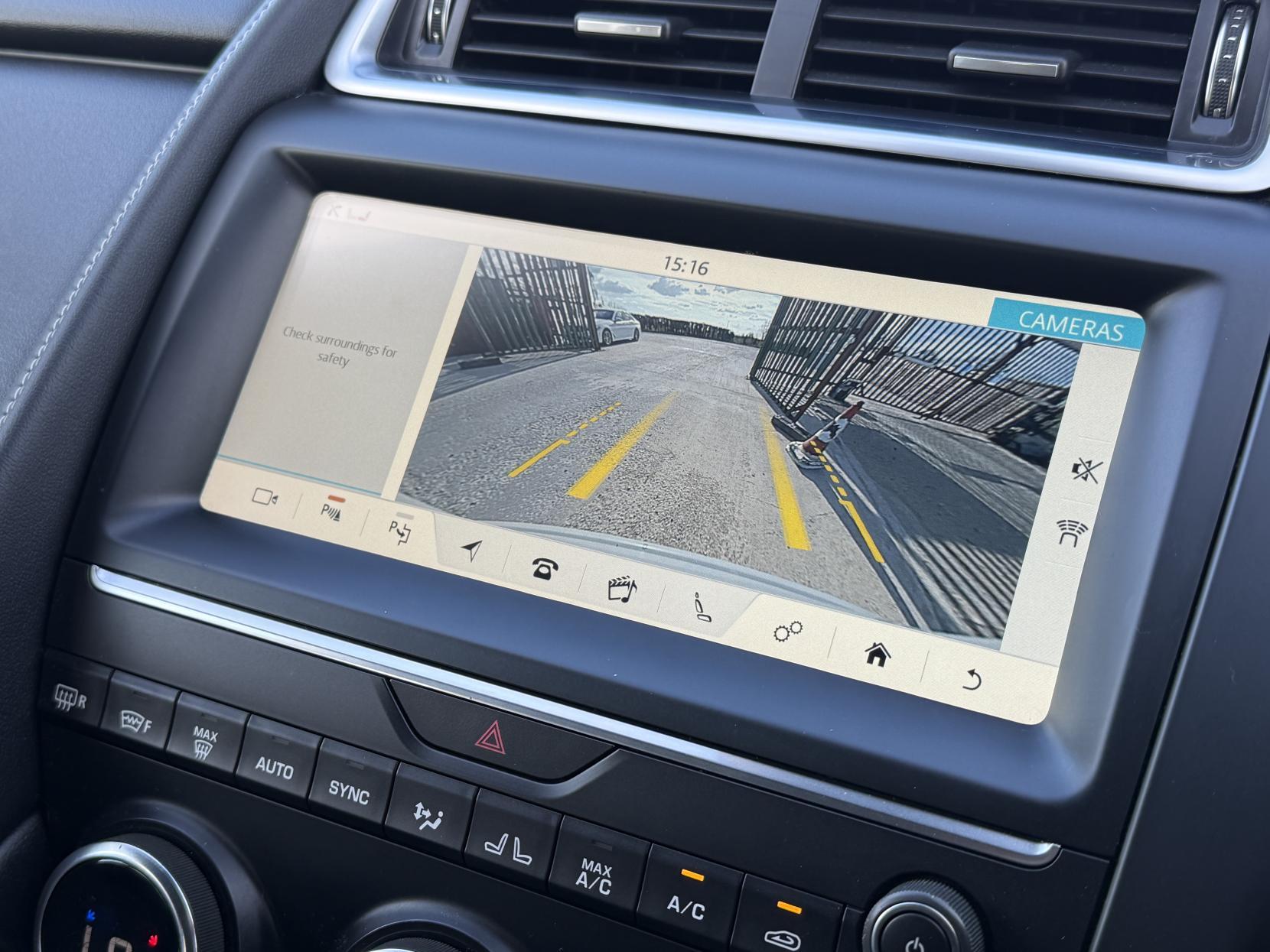 Jaguar E-PACE 2.0 D180 R-Dynamic SE SUV 5dr Diesel Auto AWD Euro 6 (s/s) (180 ps)