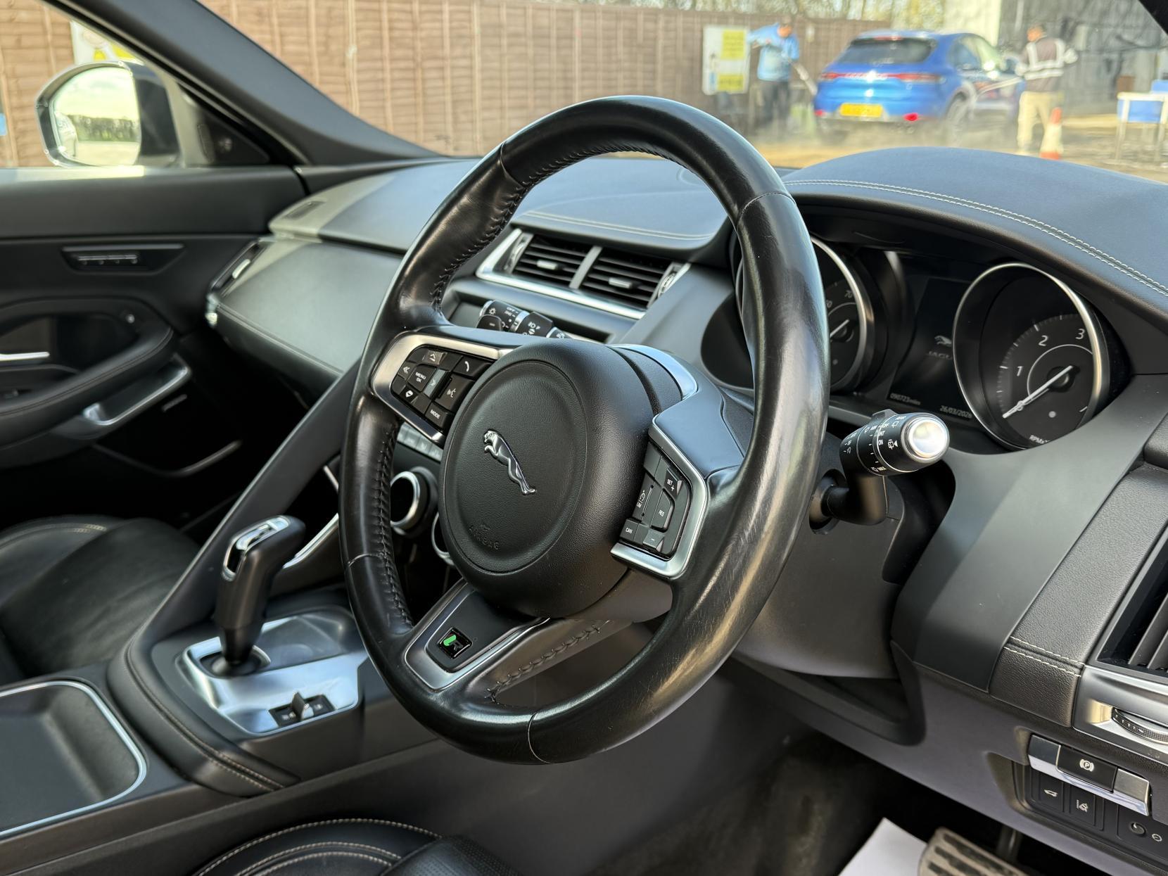 Jaguar E-PACE 2.0 D180 R-Dynamic SE SUV 5dr Diesel Auto AWD Euro 6 (s/s) (180 ps)