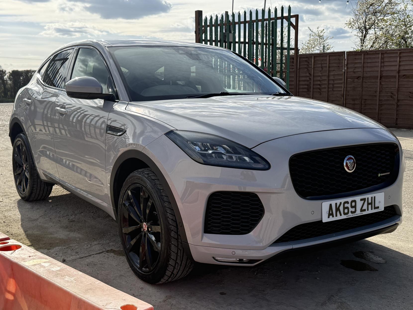 Jaguar E-PACE 2.0 D180 R-Dynamic SE SUV 5dr Diesel Auto AWD Euro 6 (s/s) (180 ps)