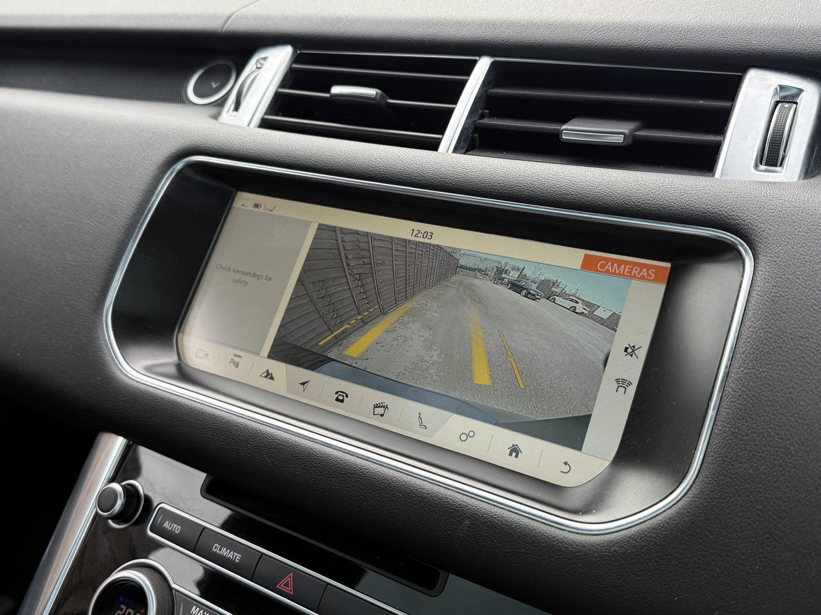 Land Rover Range Rover Sport 3.0 SD V6 HSE Dynamic SUV 5dr Diesel Auto 4WD Euro 6 (s/s) (306 ps)