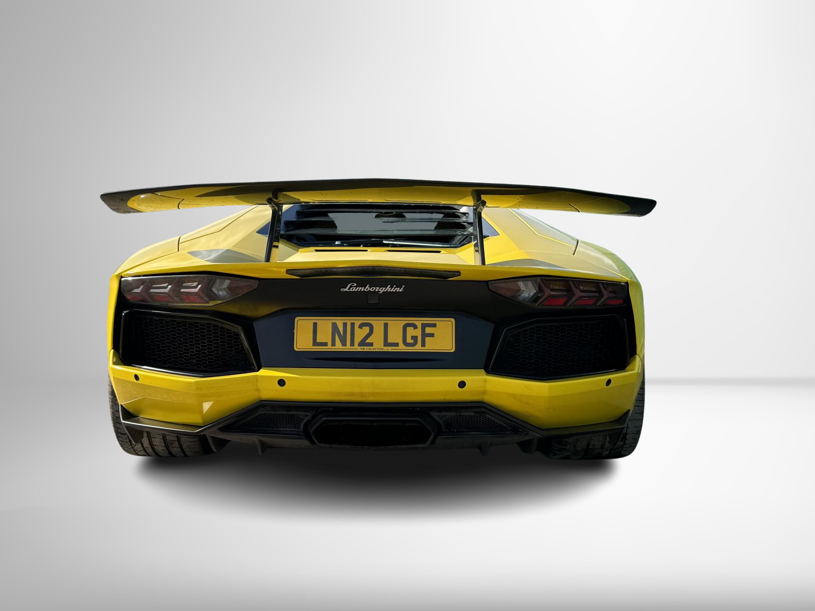 Lamborghini Aventador 6.5 V12 LP 700-4 Coupe 2dr Petrol ISR 4WD Euro 5 (700 bhp)