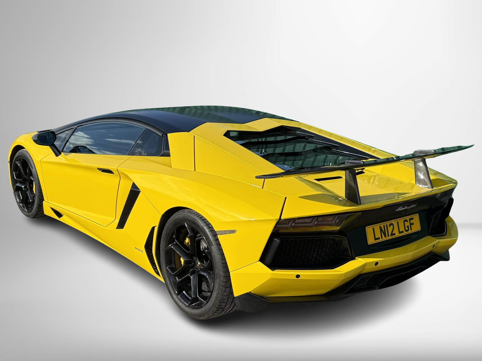 Lamborghini Aventador 6.5 V12 LP 700-4 Coupe 2dr Petrol ISR 4WD Euro 5 (700 bhp)