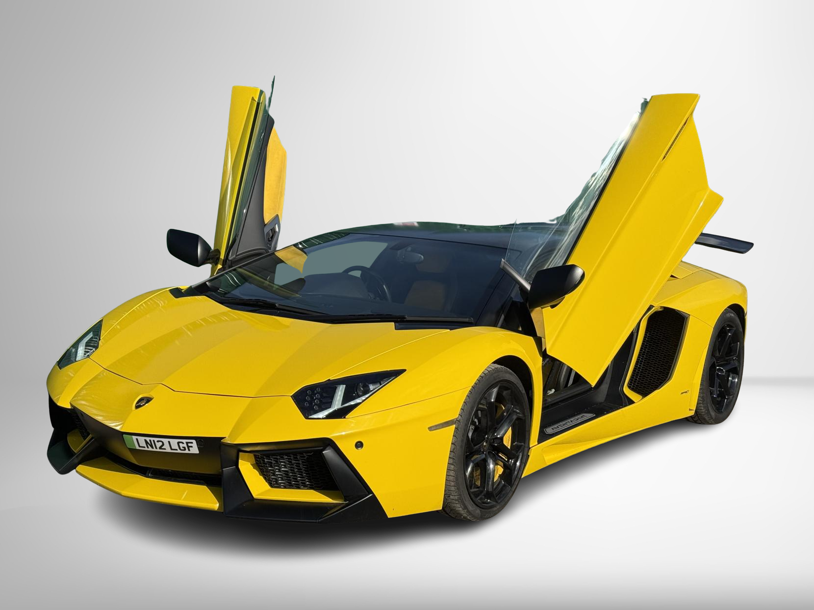 Lamborghini Aventador 6.5 V12 LP 700-4 Coupe 2dr Petrol ISR 4WD Euro 5 (700 bhp)