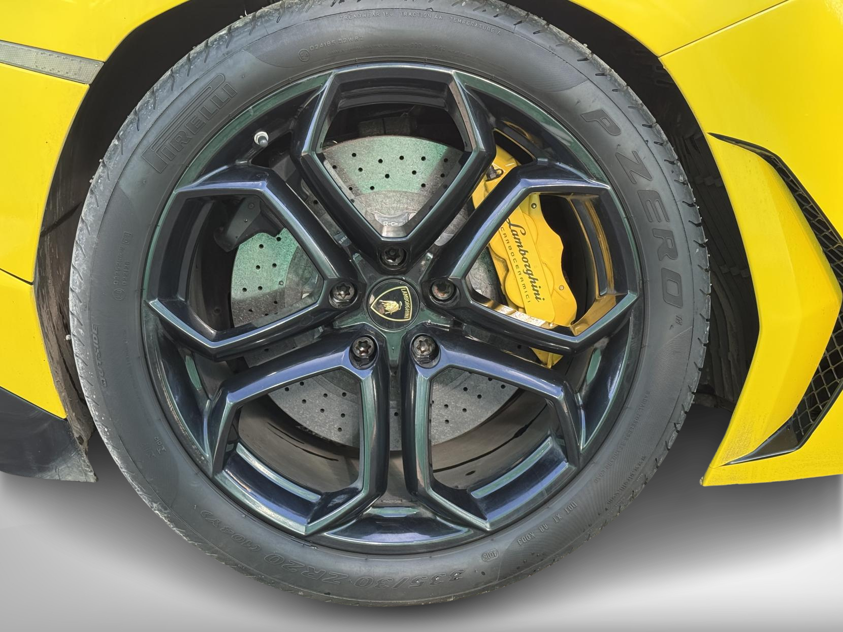 Lamborghini Aventador 6.5 V12 LP 700-4 Coupe 2dr Petrol ISR 4WD Euro 5 (700 bhp)