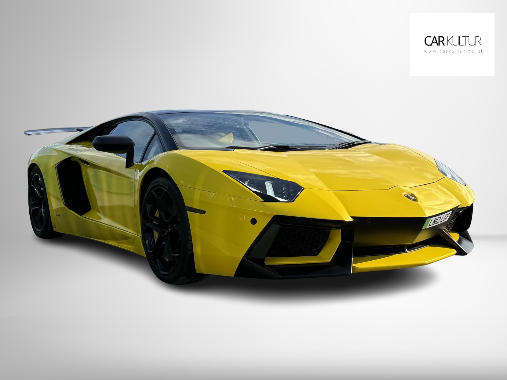 Lamborghini Aventador 6.5 V12 LP 700-4 Coupe 2dr Petrol ISR 4WD Euro 5 (700 bhp)