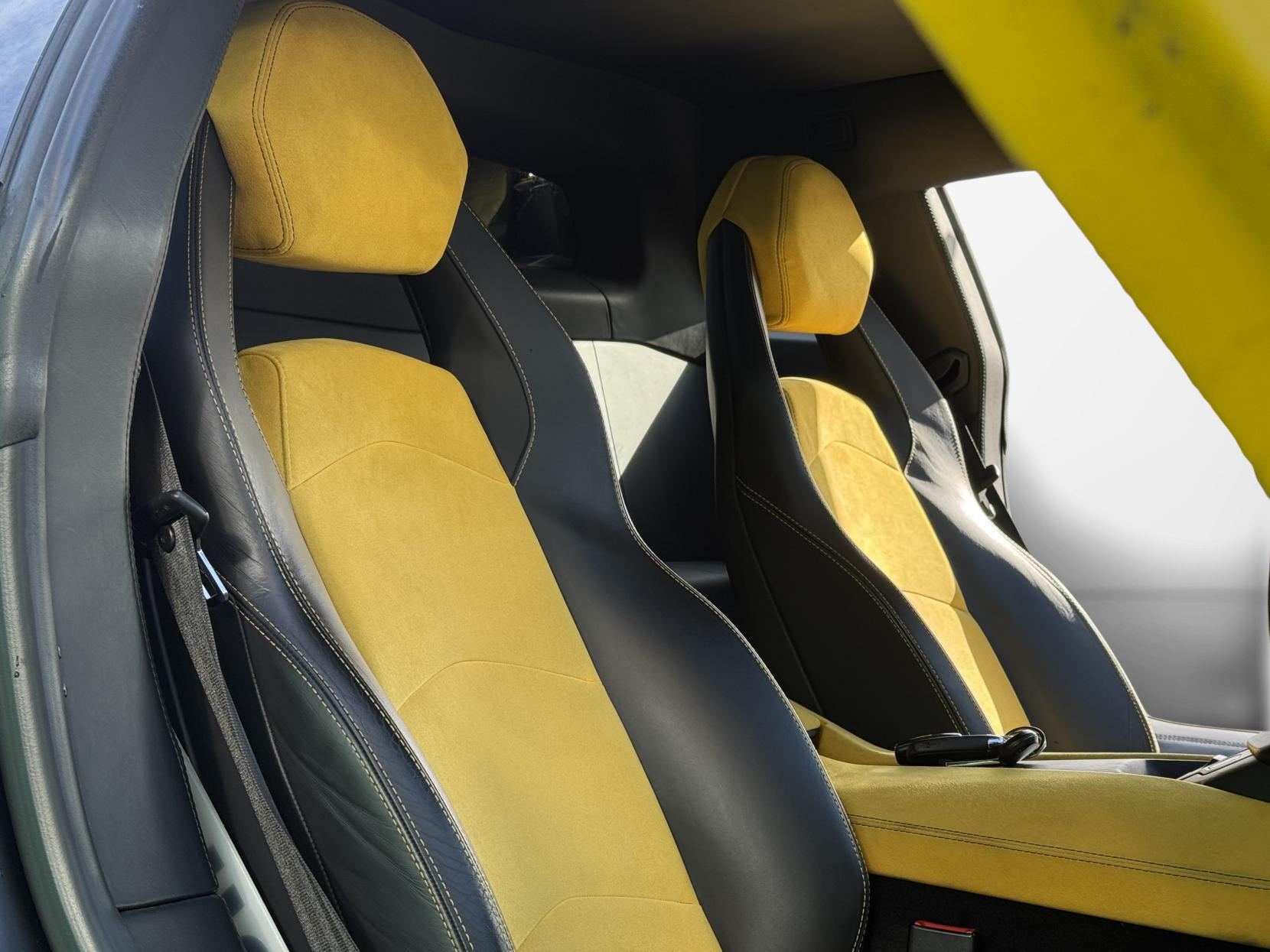 Lamborghini Aventador 6.5 V12 LP 700-4 Coupe 2dr Petrol ISR 4WD Euro 5 (700 bhp)