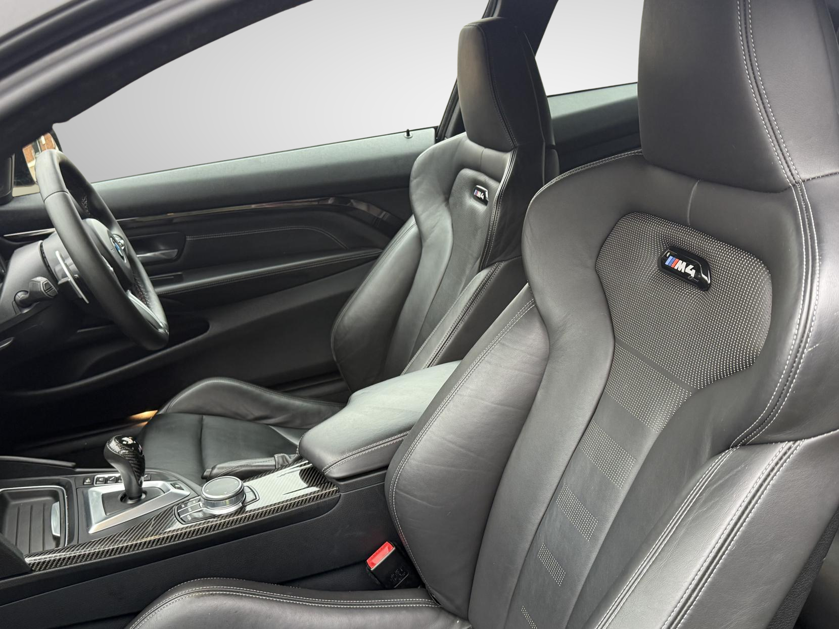 BMW M4 3.0 BiTurbo Coupe 2dr Petrol DCT Euro 6 (s/s) (431 ps)