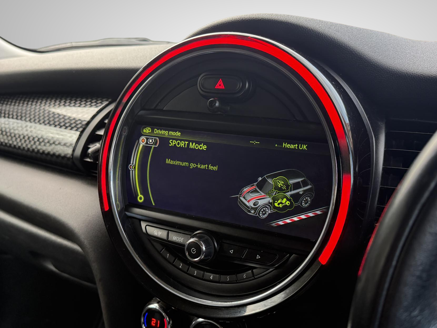 MINI Hatch 2.0 Cooper SD Hatchback 5dr Diesel Manual Euro 6 (s/s) (170 ps)