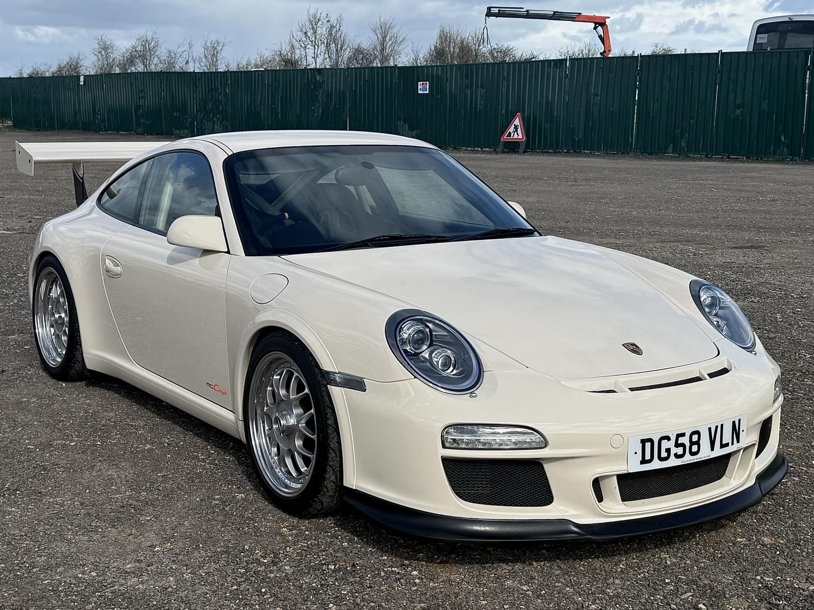 Porsche 911 3.8 997 (Carrera S) CUP CAR (250 g/km, 385 bhp)